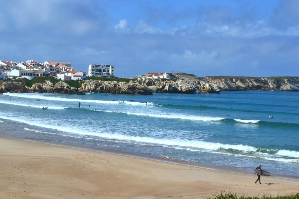 Albergue Surf House Peniche Baleal Exterior foto